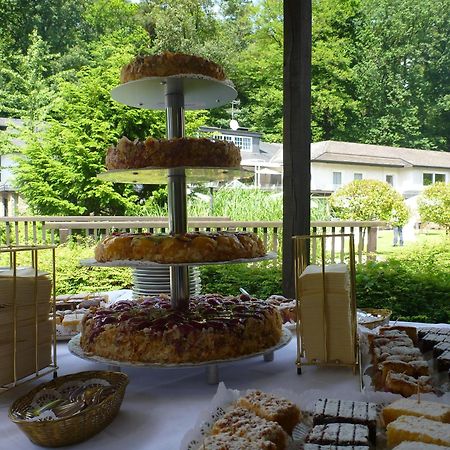 Romantik Waldhotel Mangold Bergisch Gladbach Exterior photo